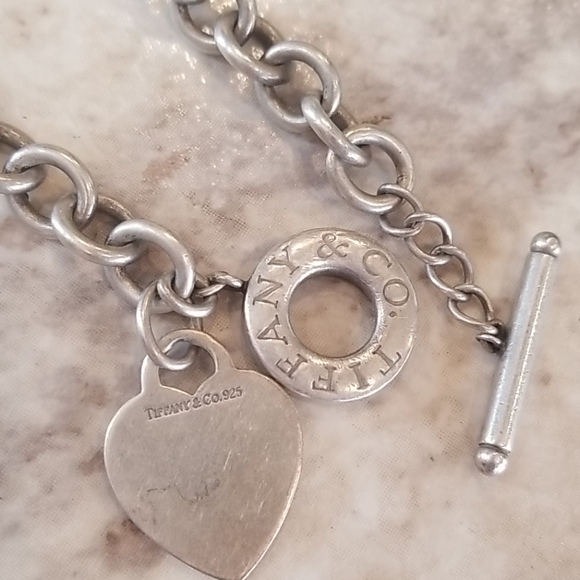 🎉HP🎉Discontinued Tiffany Necklace - Picture 4 of 4